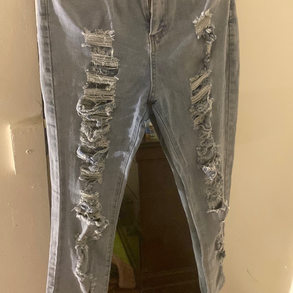Ripped jeans
